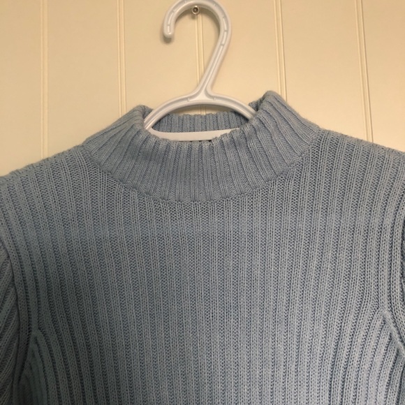 H&M Sweater - Picture 2 of 4